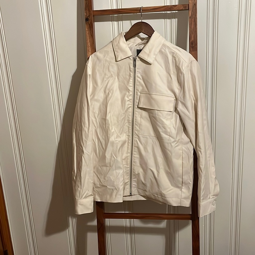 Men’s zip up lightweight jacket- worn once!